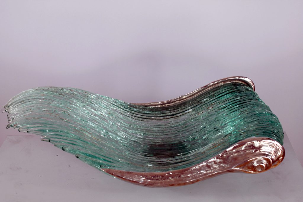 THE WAVES PLATTER